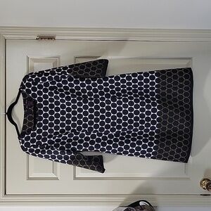 Dress with 3/4 length sleeves